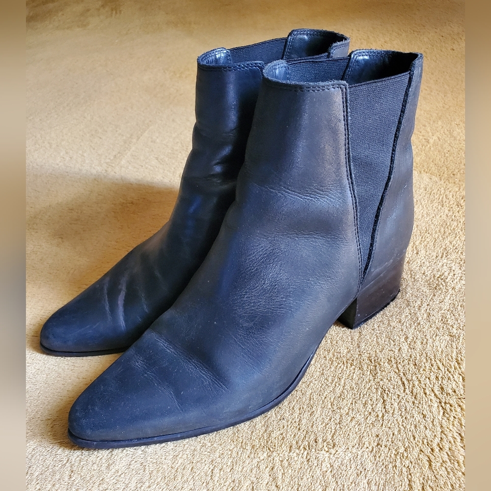 Urban Outfitters Boots